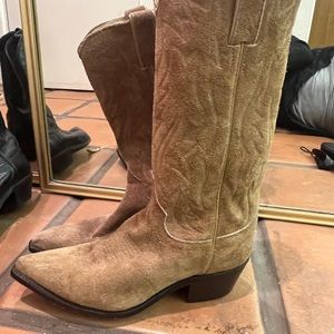 Justin cowboy boots